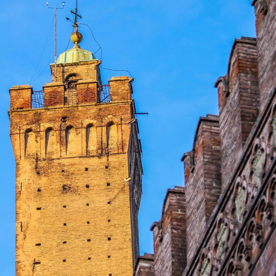 Healthy Flat Bologna - Tower Skyline View Apartamento Exterior foto