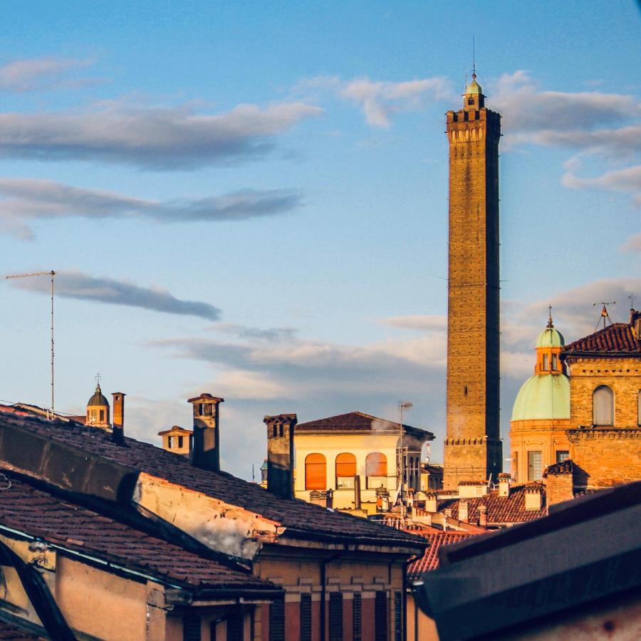 Healthy Flat Bologna - Tower Skyline View Apartamento Exterior foto